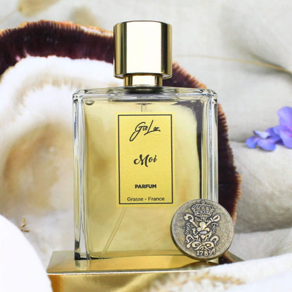Perfume Moi en primera portada
