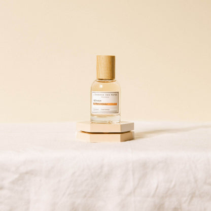 Perfume Vetiver & Patchouli de L'Essence des notes en fondo aesthetic
